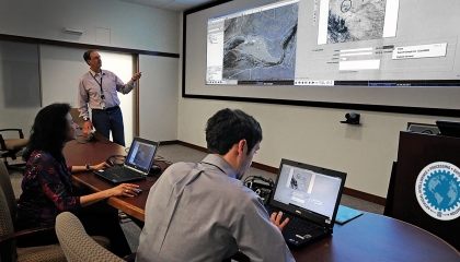 Lincoln Laboratory engineers work on multi-intelligence software integration in the ISR PED Laboratory.