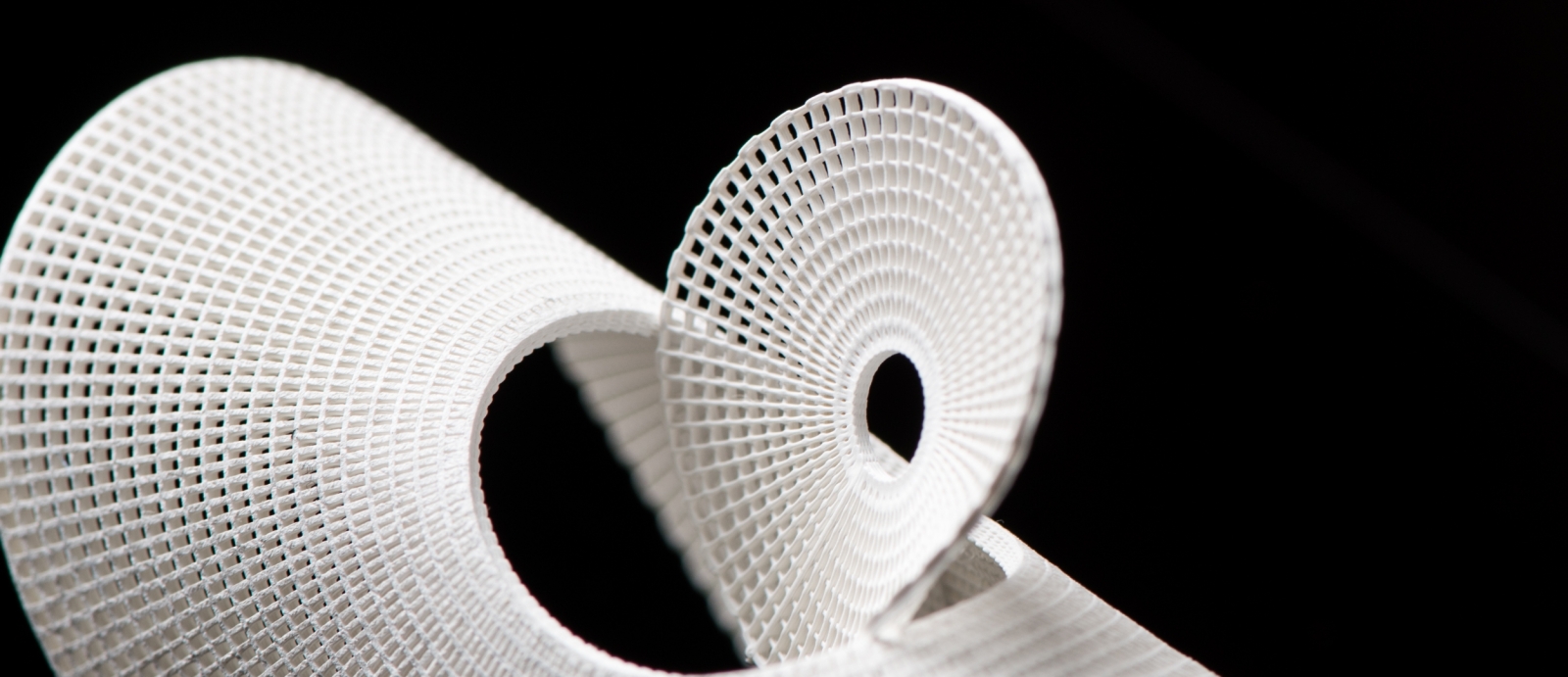 a 3D printed circular structure made of triblock copolymer composite inks. 