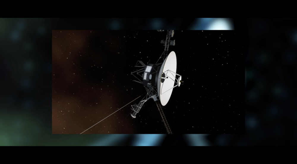 The animation shows technology that the Reed-Solomon codes have enabled: the Voyager spacecraft, DVDs, the Lincoln Experimental Satellite (LES-6), QR codes, and the Hubble Space Telescope.