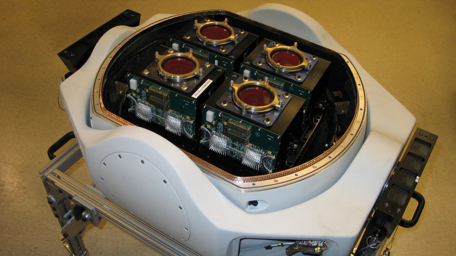The MASIVS sensor uses four focal planes.
