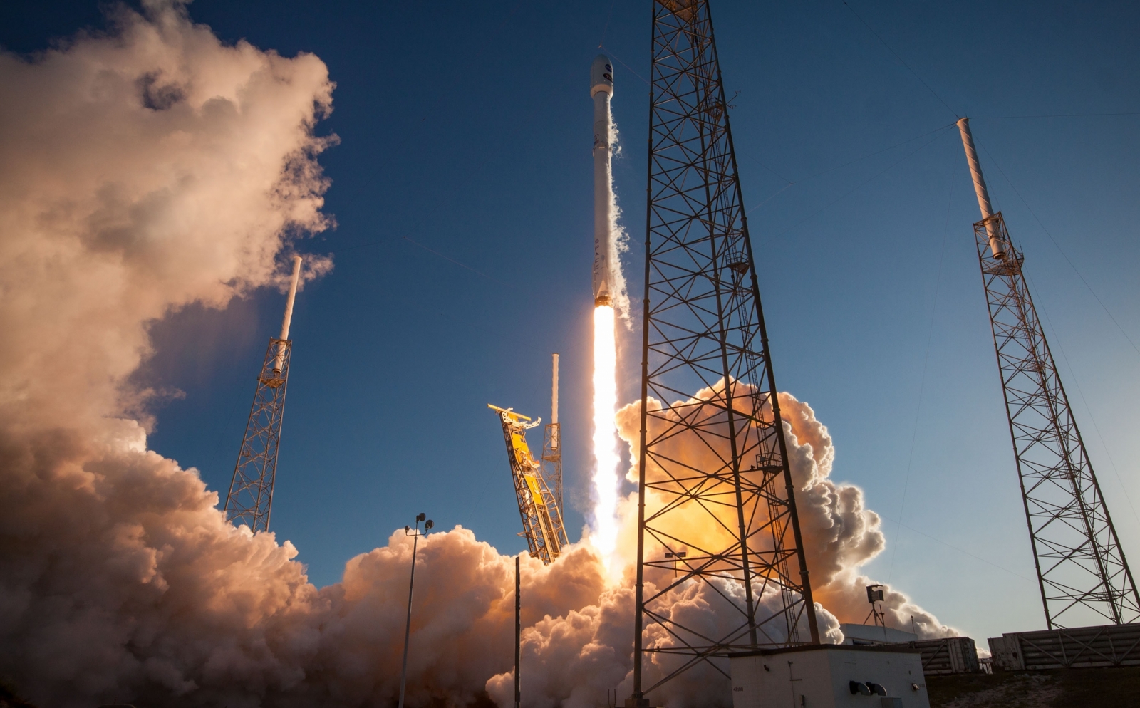TESS is a NASA-funded mission developed collaboratively with the NASA Goddard Space Flight Center—it launched on April 18 carrying four cameras designed by the Laboratory. The satellite’s mission is to search for exoplanets. Photo: SpaceX