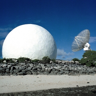 Reagan Test Site radars