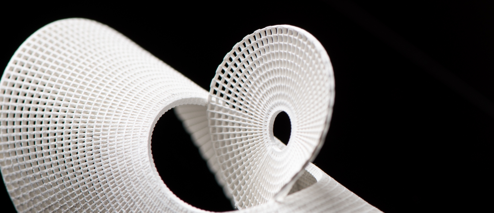 a 3D printed circular structure made of triblock copolymer composite inks.