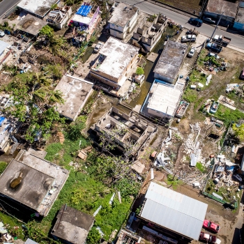 Many homes in Loíza remain damaged after Hurricanes Irma and Maria. Photo: Lorenzo Moscia