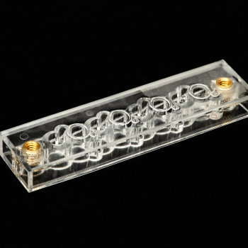 Photograph of the acrylic tissue-culture device