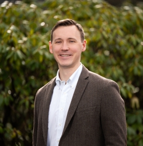 An outdoor portrait photograph of Nicholas Hardy.