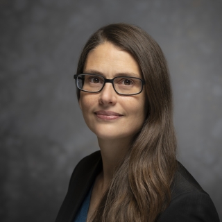 A portrait photo of Wendy Birdsong.